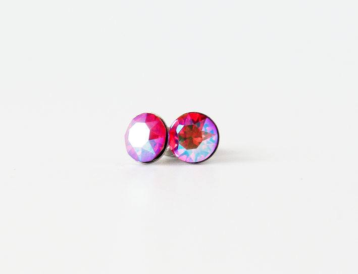 Rode Swarovski oorstekers